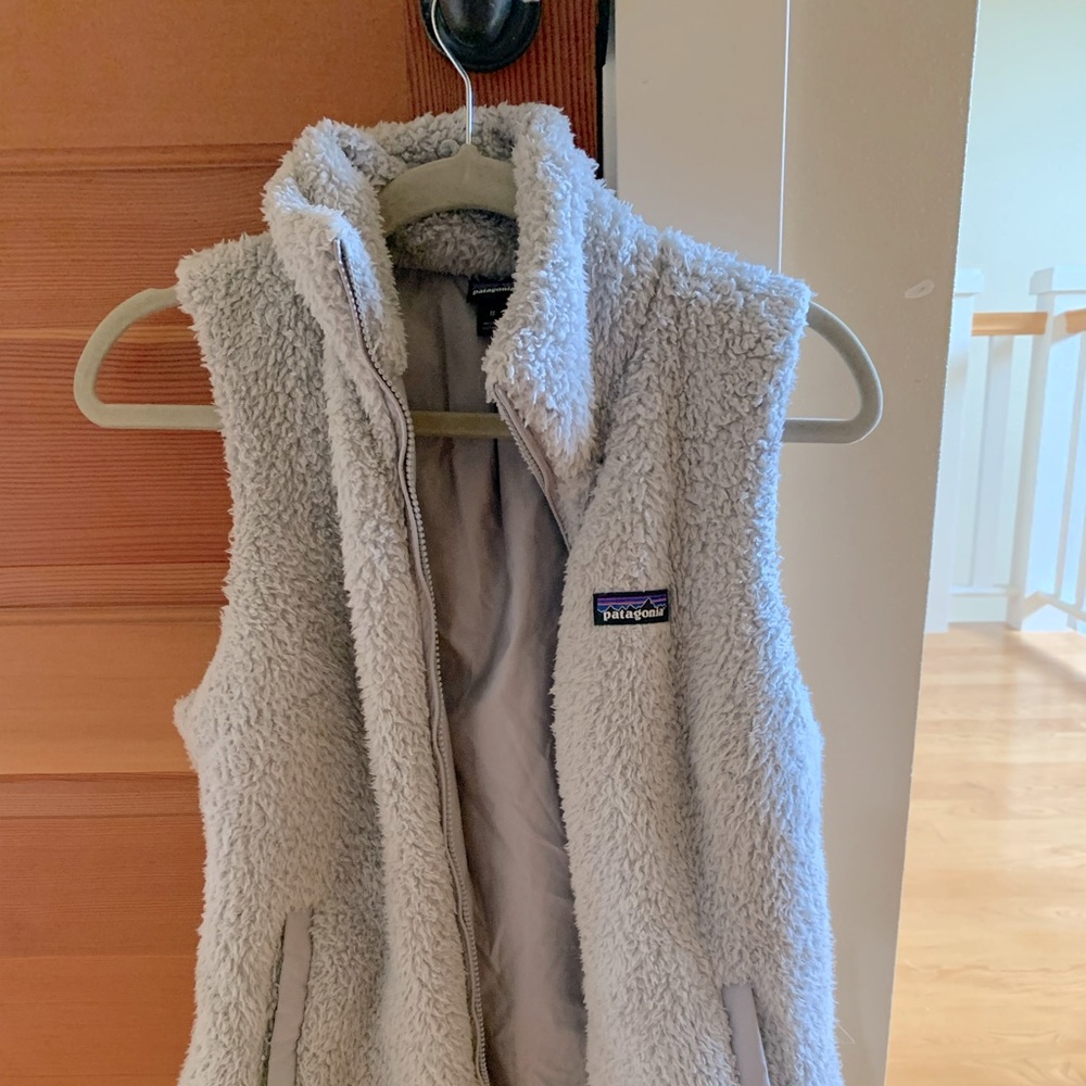 Patagonia. Light Grey Vest. Medium